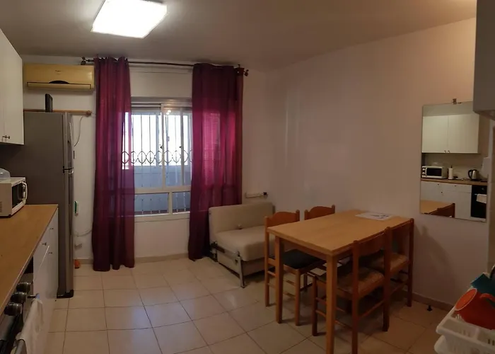 Nice apartment near airport